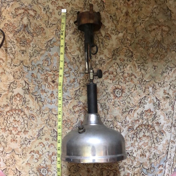 ANTIQUE 20-30’s COLEMAN Lamp Co Wichita Kansas USA Silver Fuel Base Vessel RARE - Picture 2 of 16